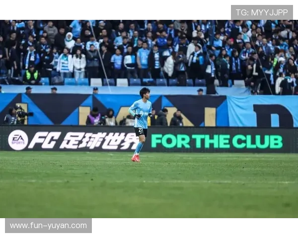 足球球星利用假伤骗取保险赔偿事件引发社会关注和行业反思